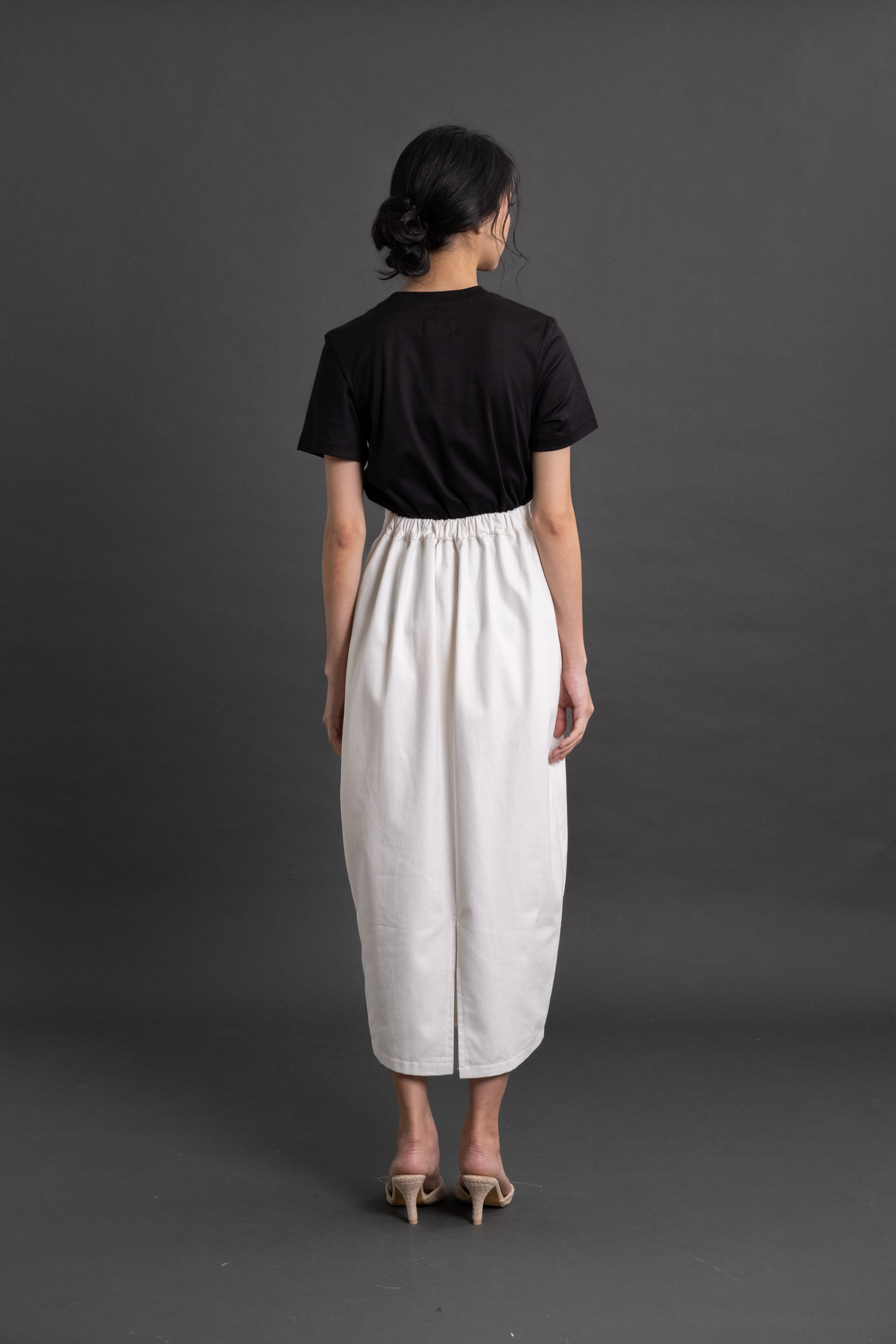 DA Origami Pocket Skirt in Buttermilk