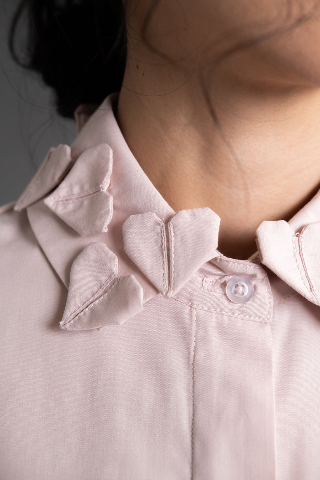 DA Origami Collar Puff Shirt in Hey Baby