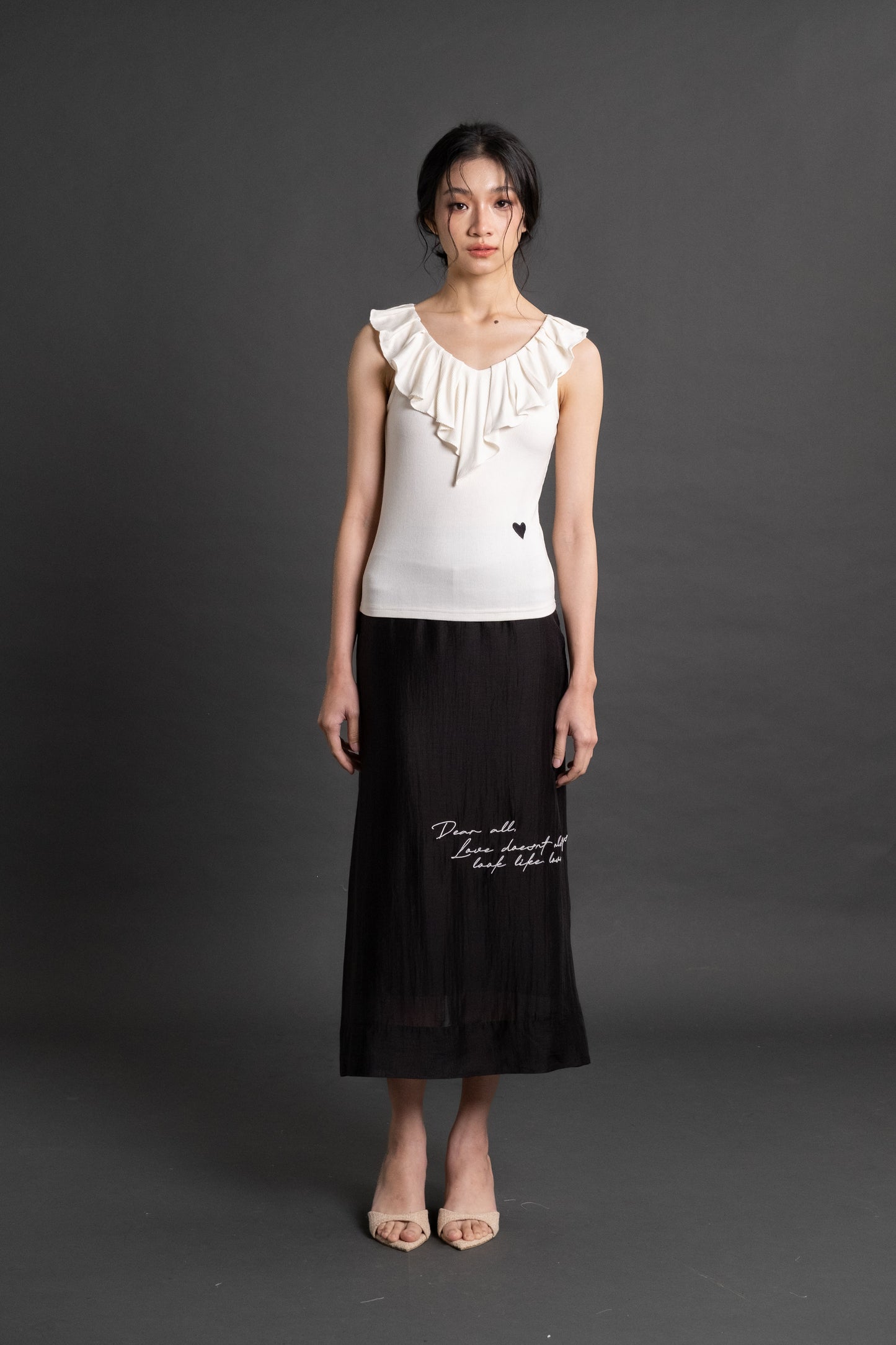 DA Ruffle Fitted Top in Buttermilk