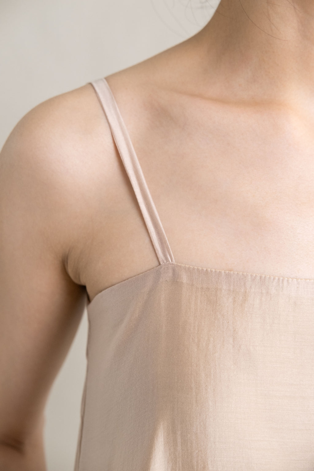 DA Bloom Heart Dress in Beige