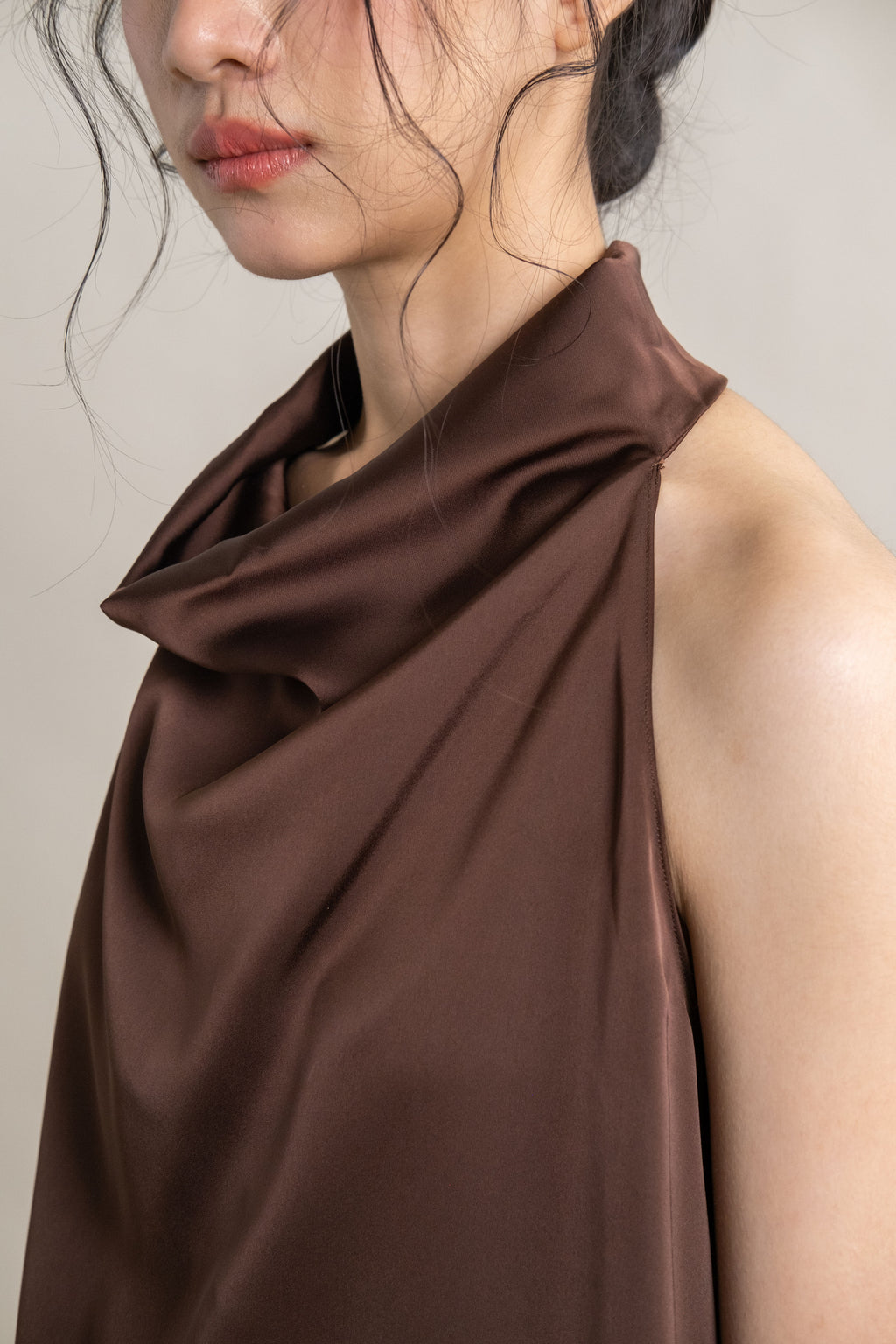 DA Silk Sleeveless Top in Espresso