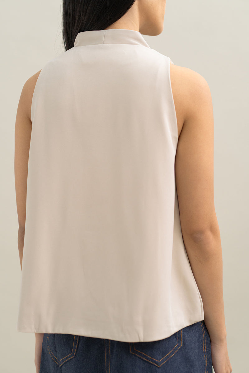 WTP Embroidery Vest in Beige