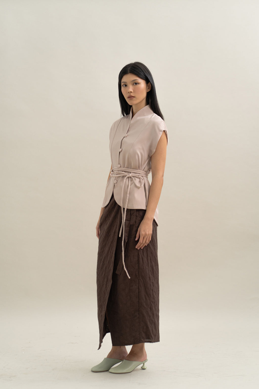 Lembayung Kebaya Top in Heybaby