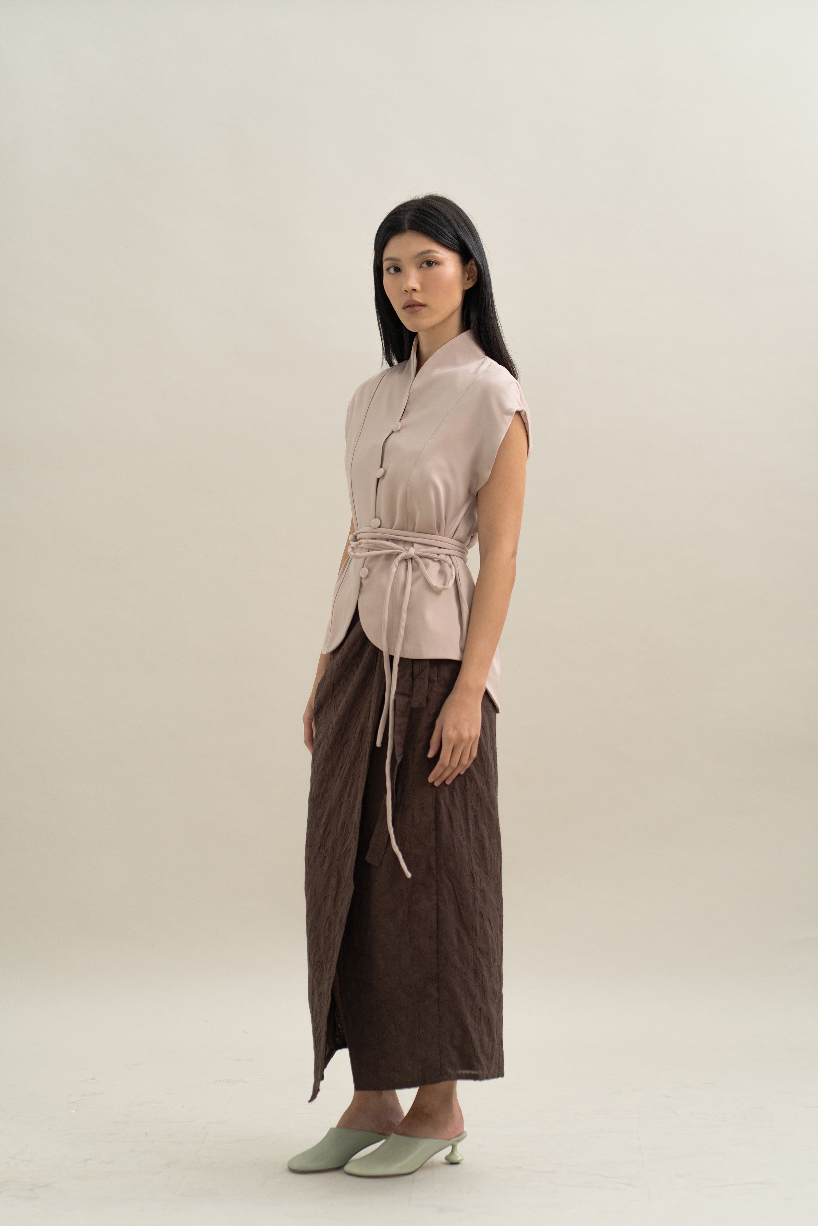 Lembayung Kebaya Top in Heybaby