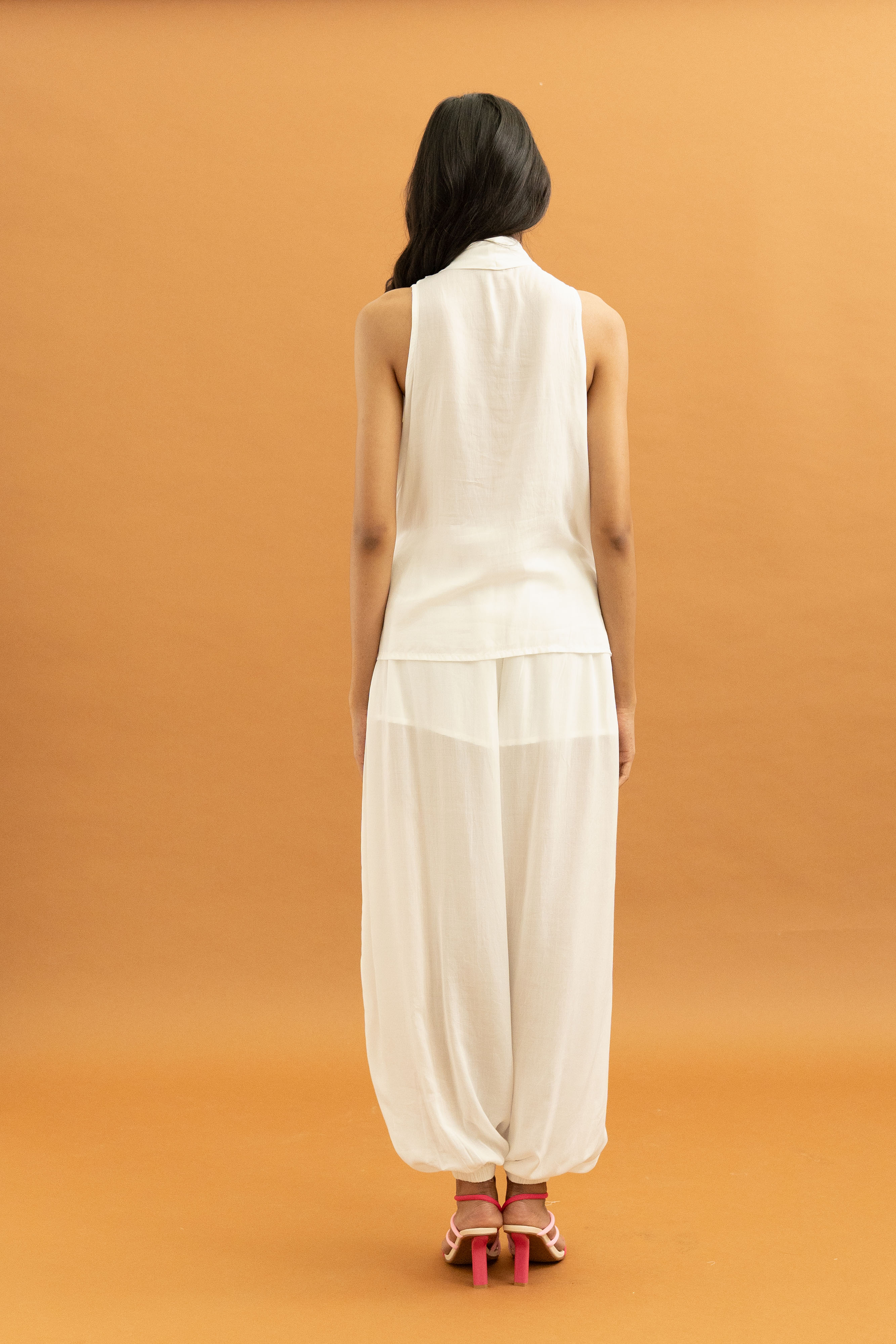 TM Sleeveless V Top in Buttermilk