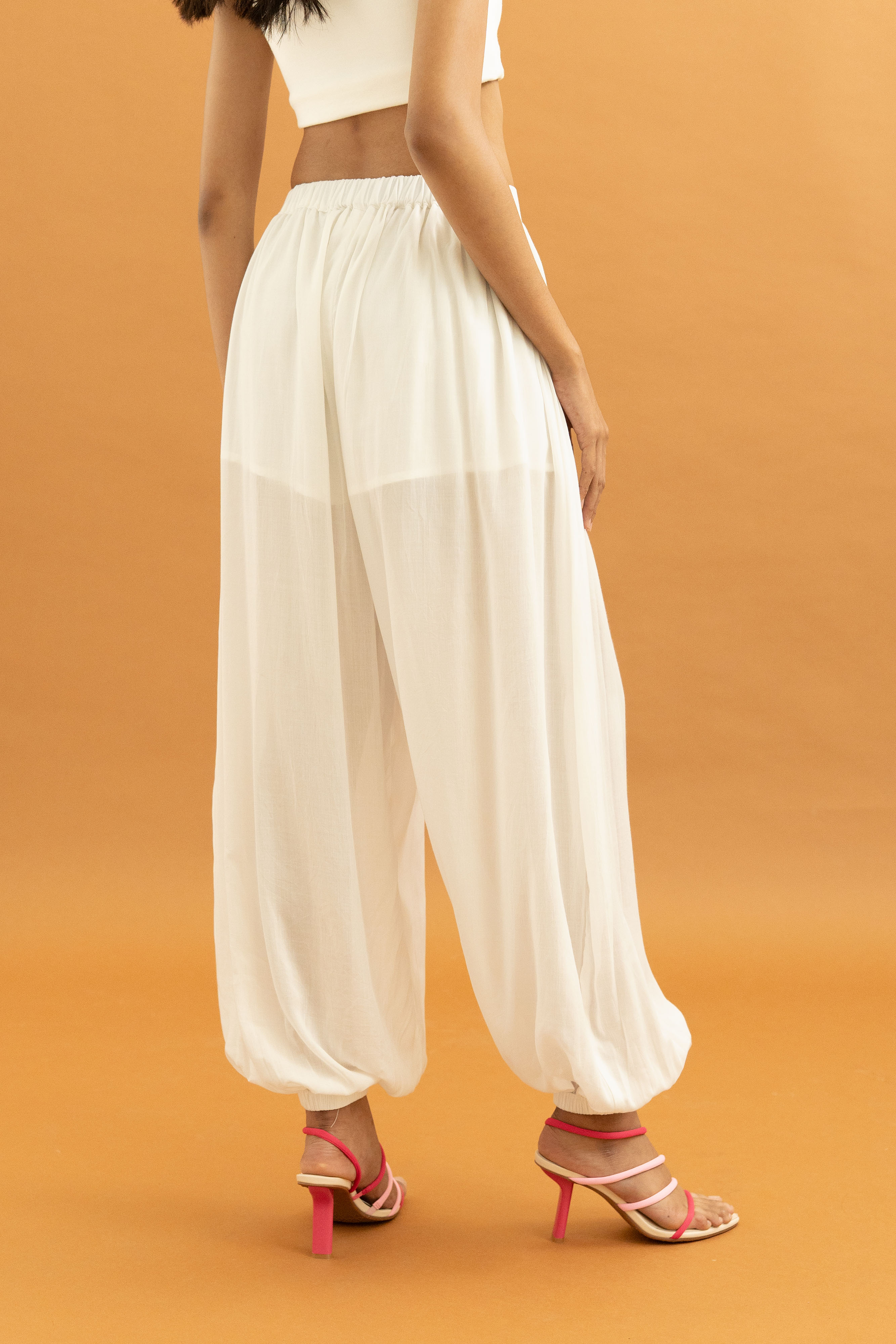 TM Puff Pants in Buttermilk