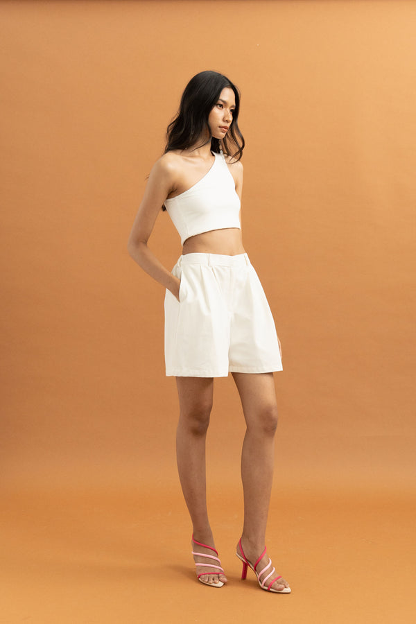 TM Bermuda Pants in Buttermilk