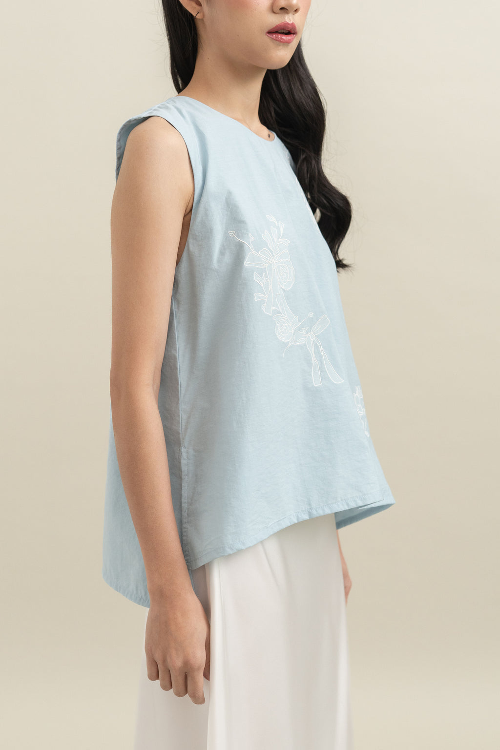 Bouquet Ribbon Embroidery Top in Baby Blue