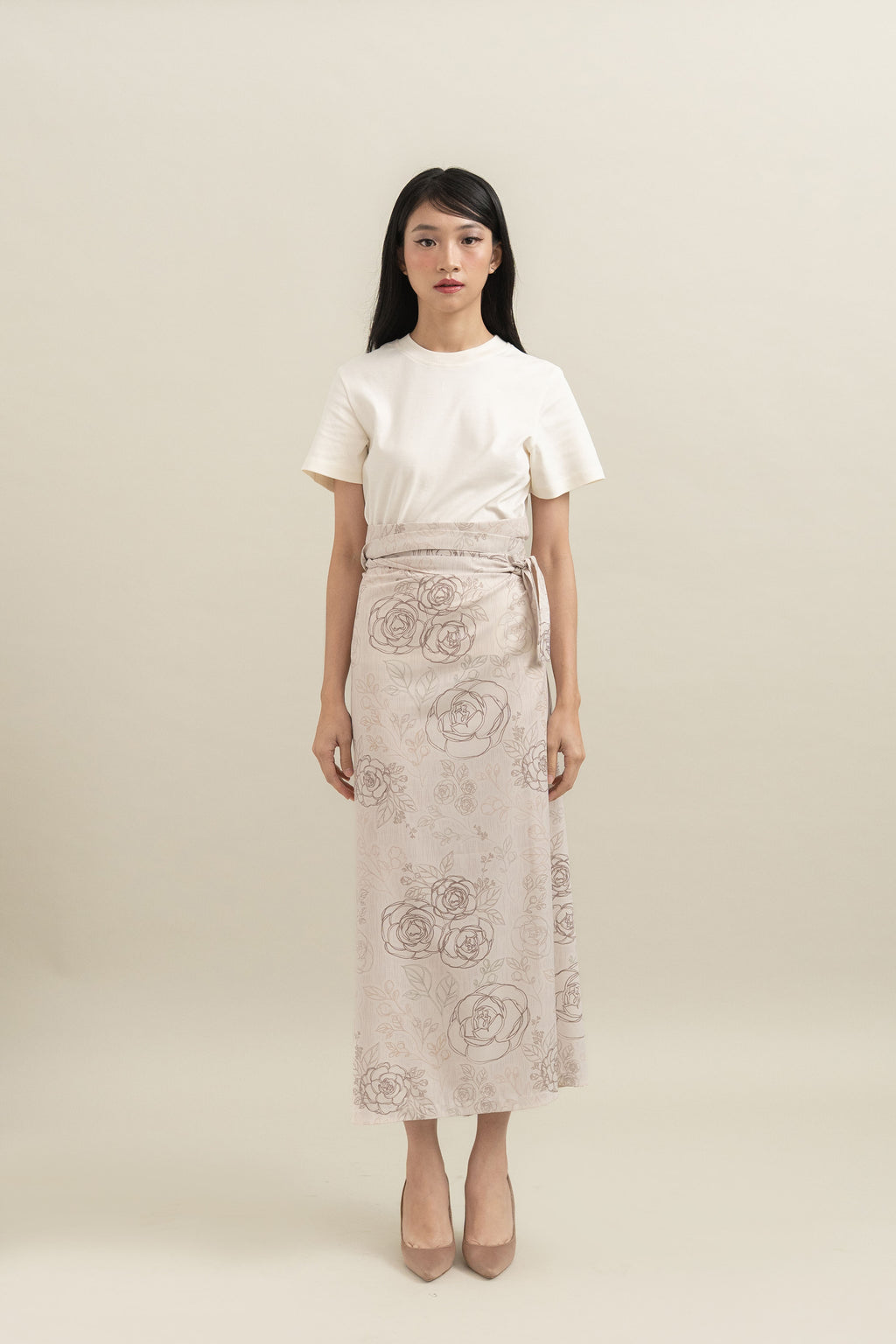 Bouquet Pattern Skirt in Cream