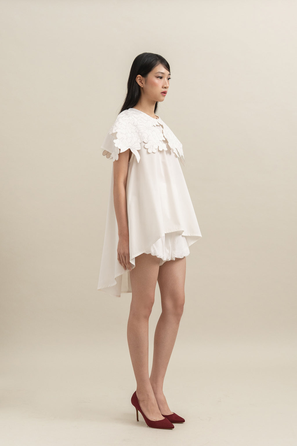 Bouquet Embroidery Collar Shirt in Buttermilk