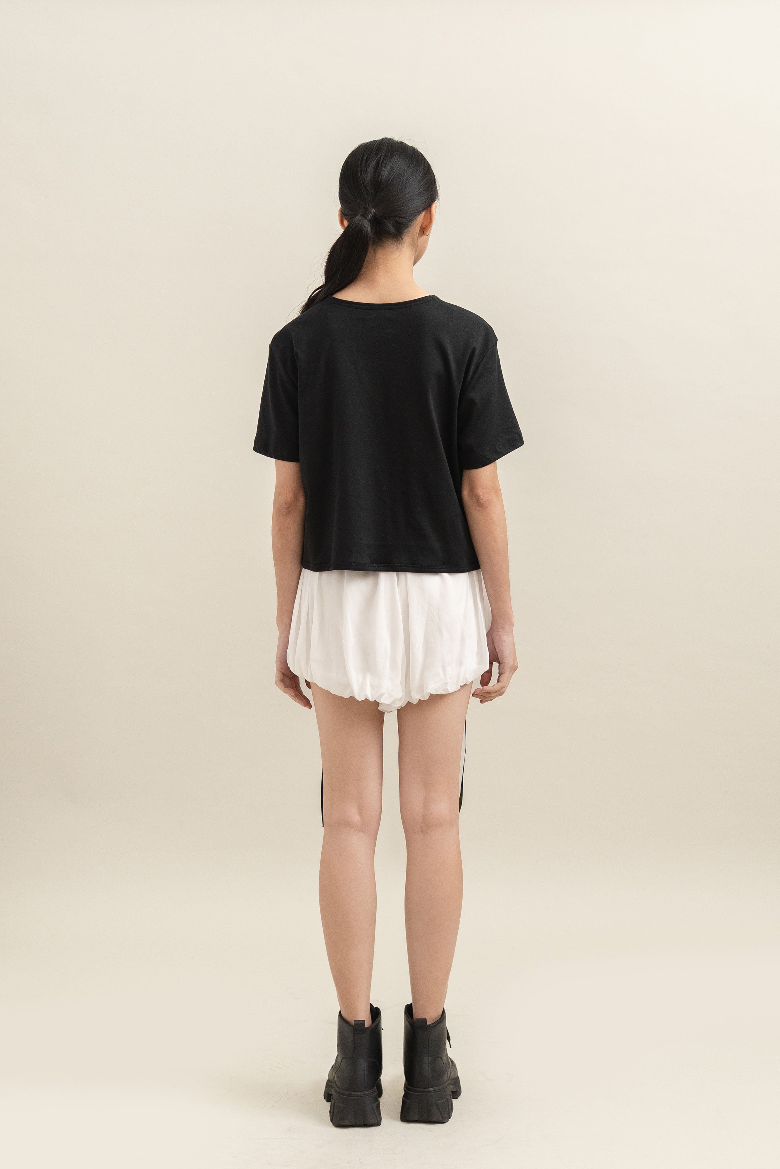 Bouquet Knot T-Shirt in Licorice