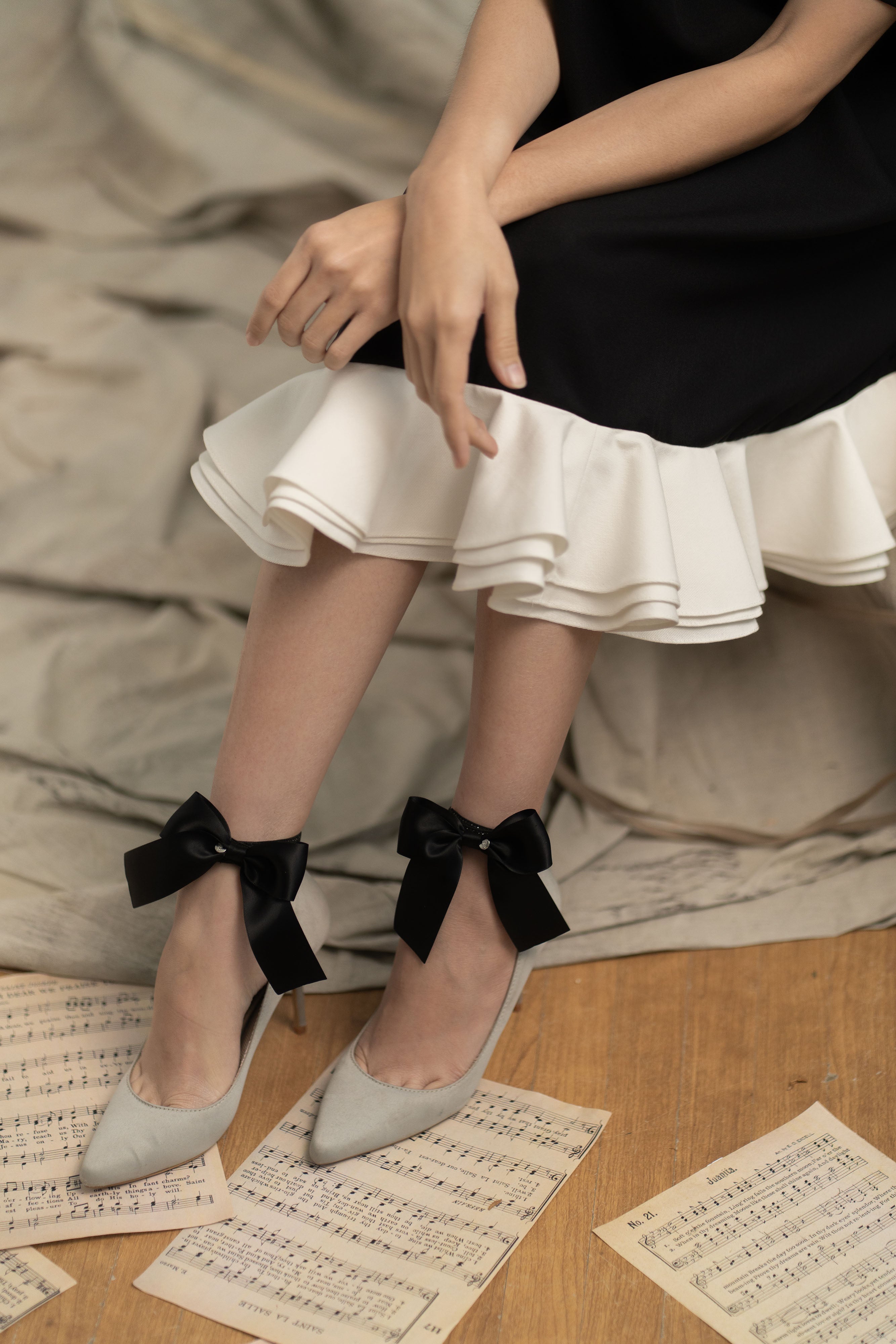 Bouquet Ruffle Dress in Licorice
