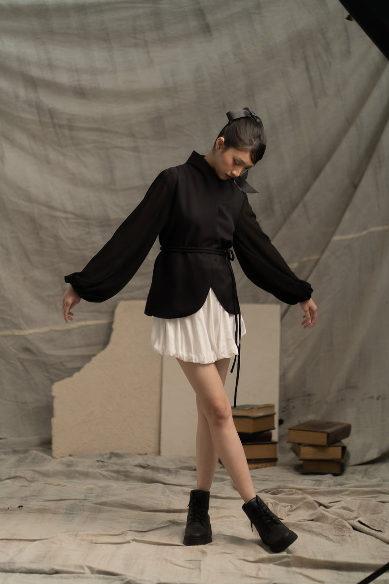 Lembayung Long Sleeve Kebaya in Licorice