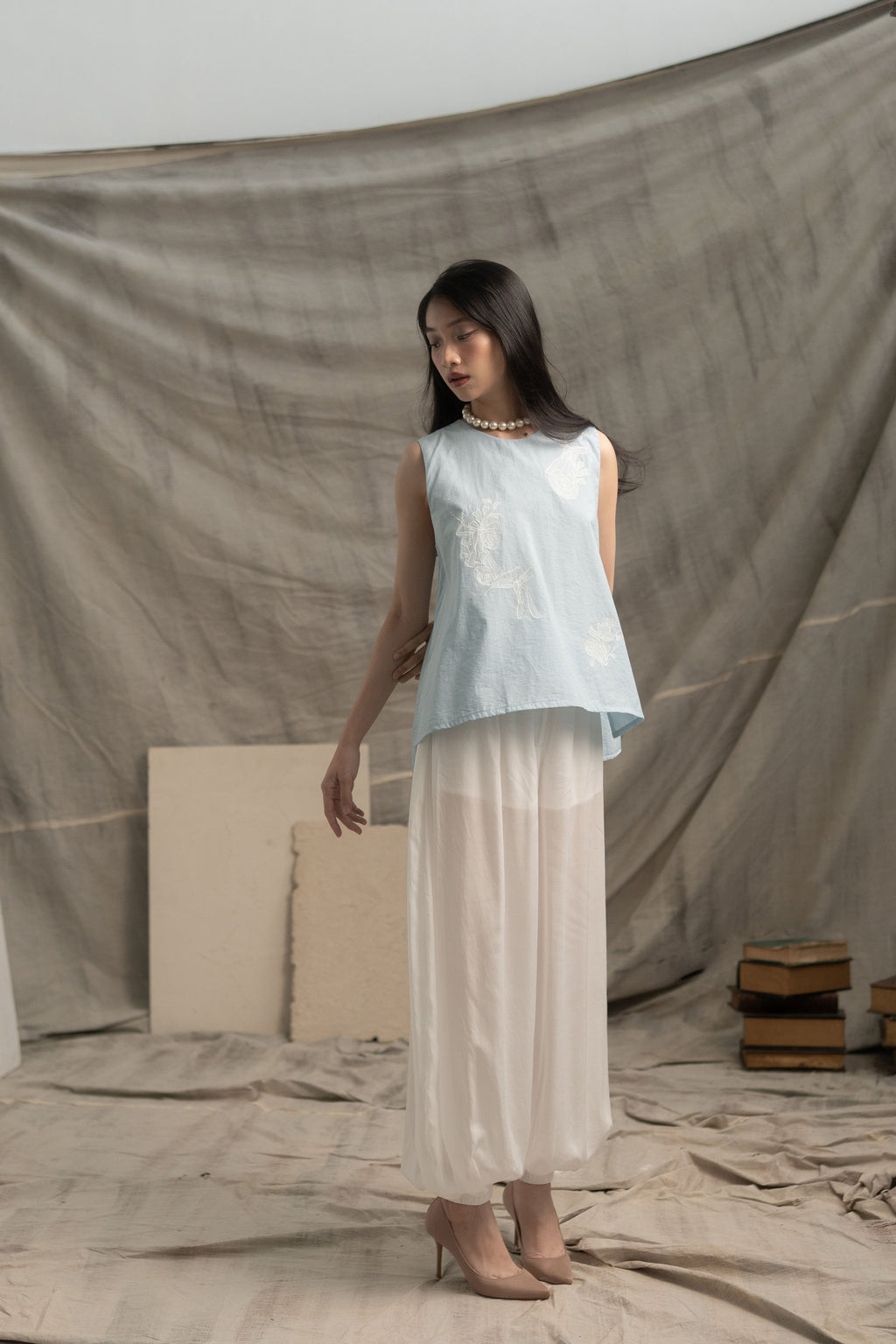 Bouquet Ribbon Embroidery Top in Baby Blue