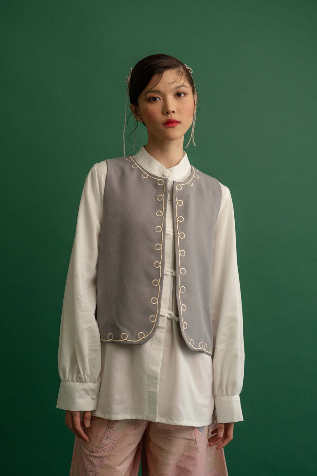 Pulut Inti Vest