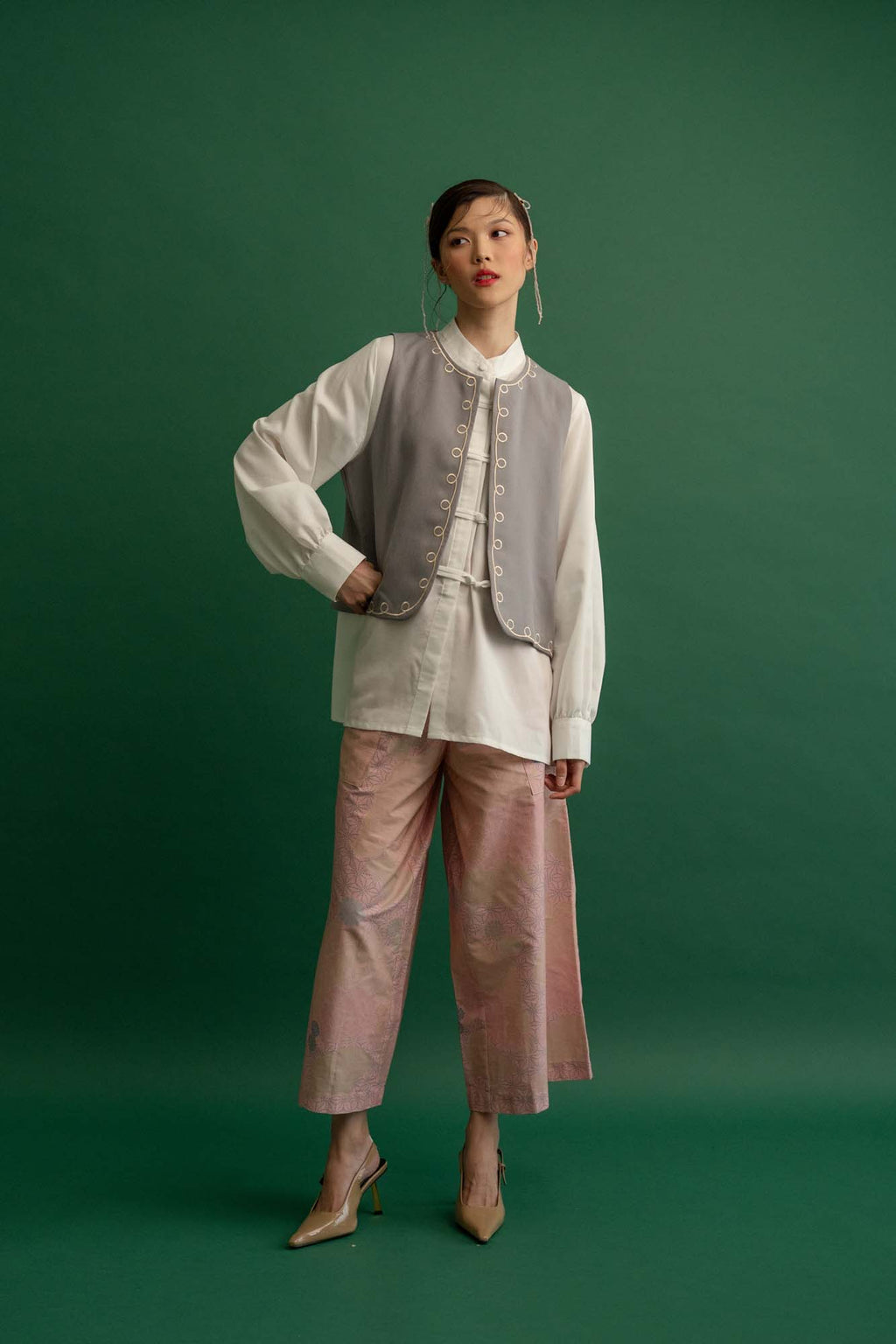 Pulut Inti Vest