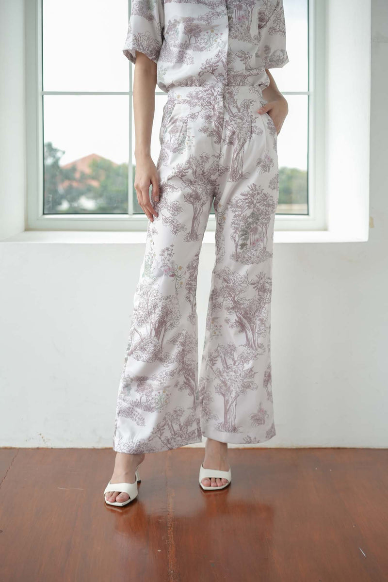 Home Woman Pattern Pants