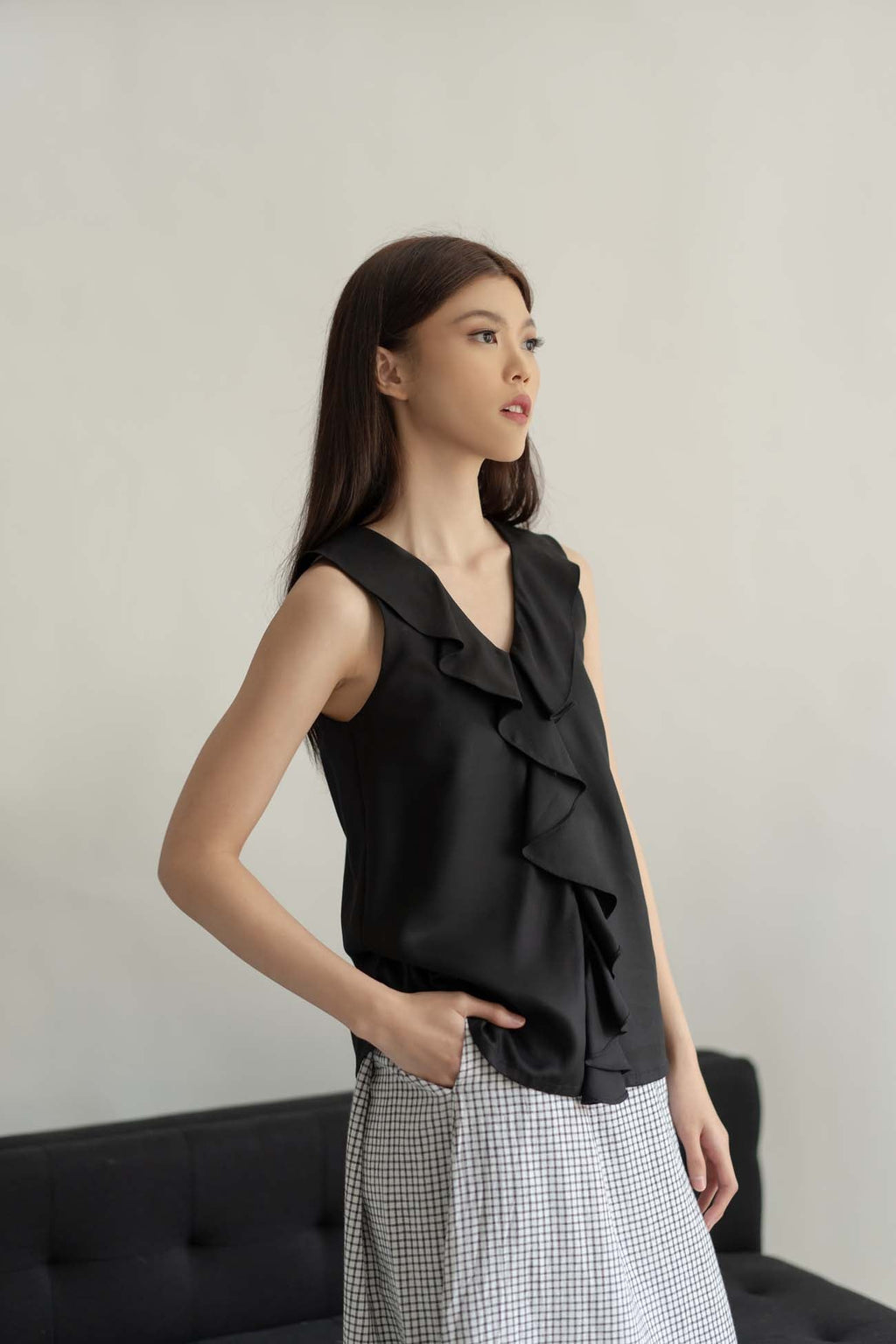BBW ruffle v top