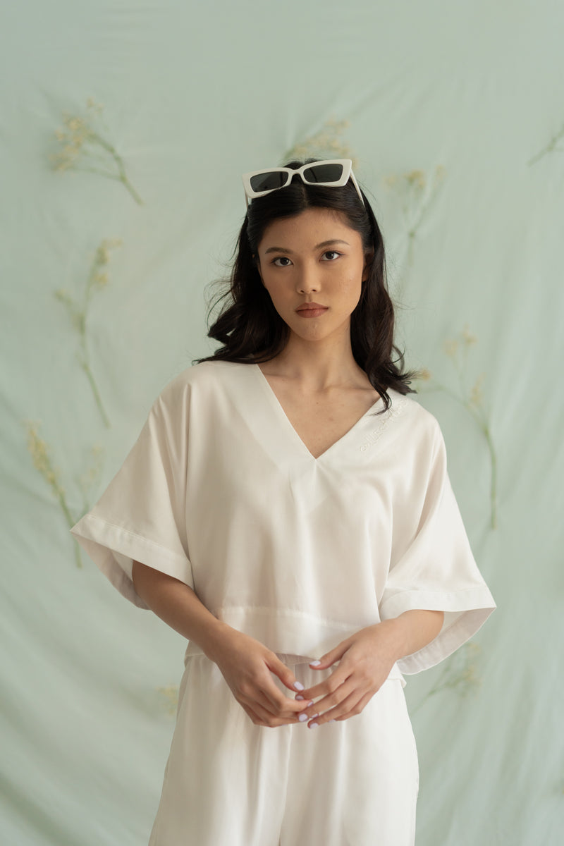 STR embroidery crop top