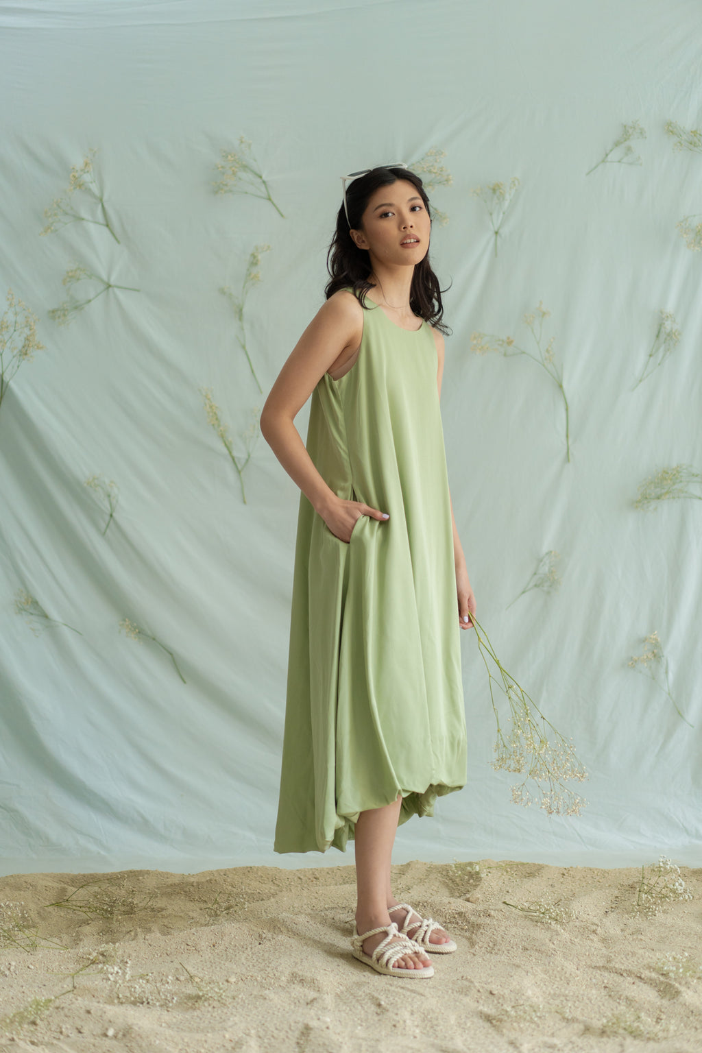STR puff dress