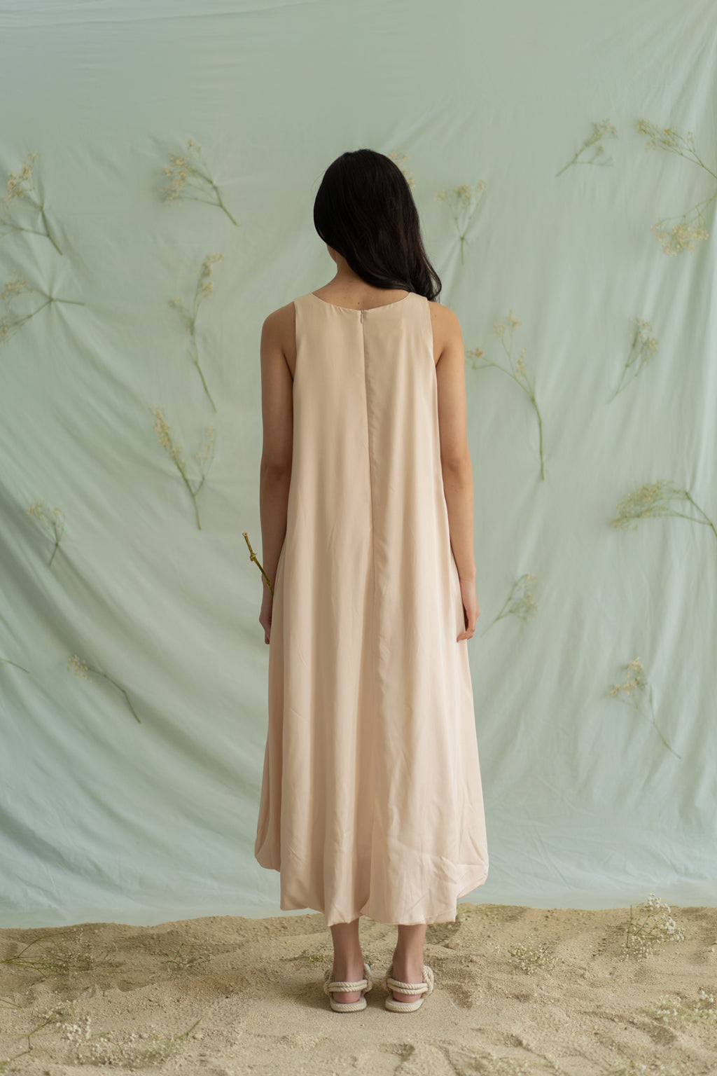 STR puff dress