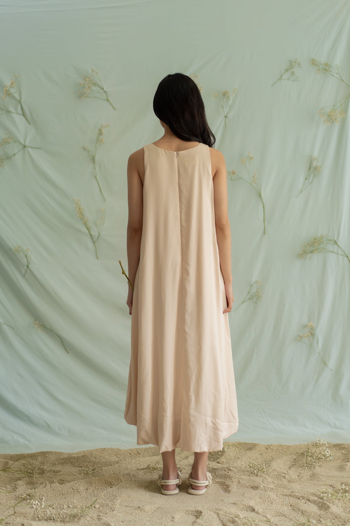 STR puff dress