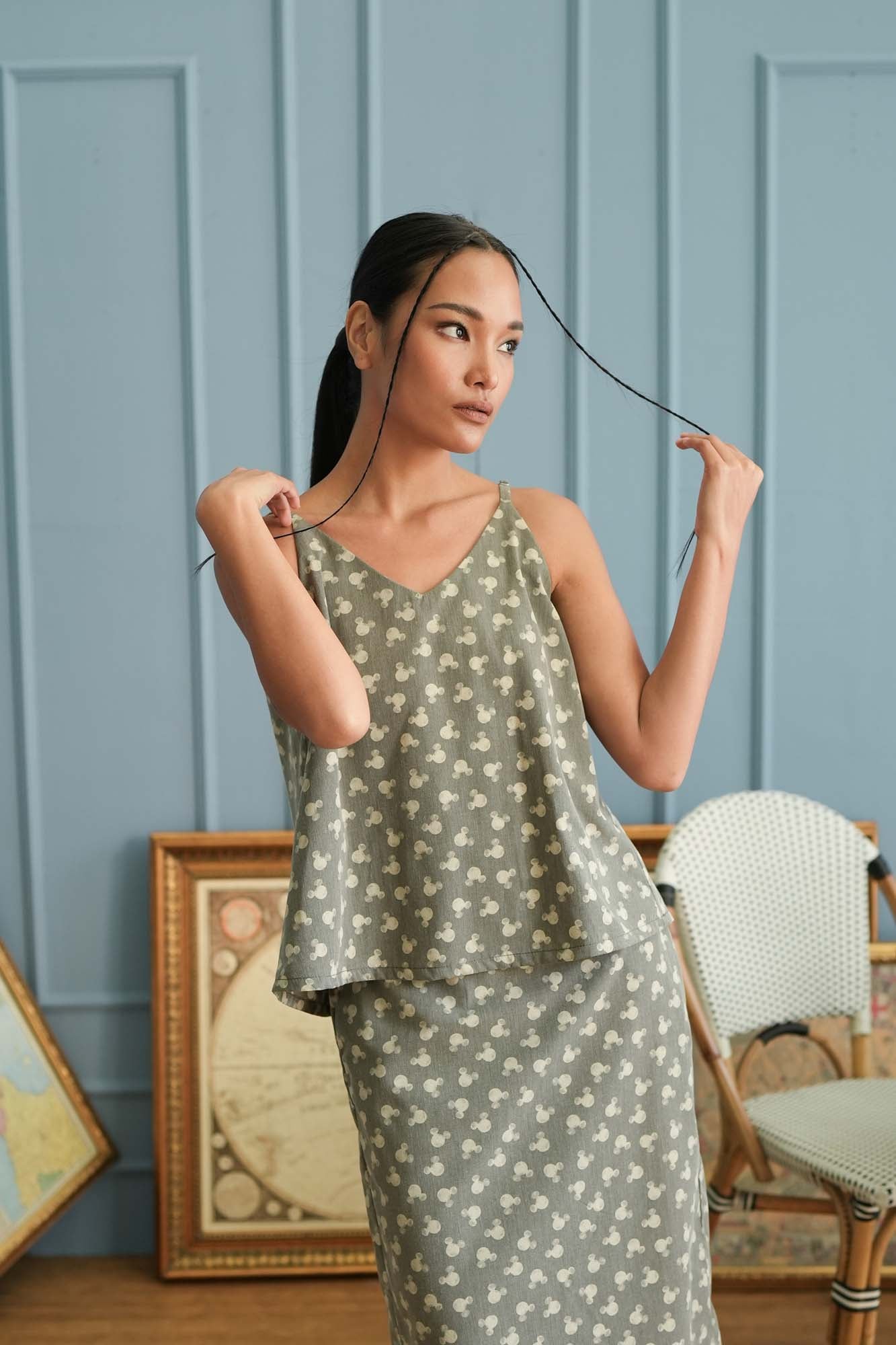 Mickey Mouse Pattern Tanktop in Grey